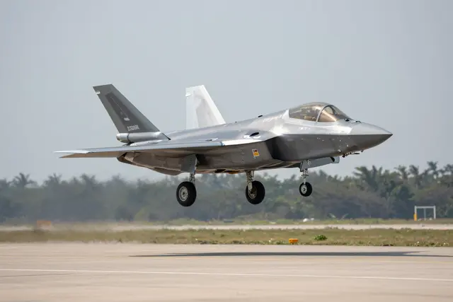 China Airshow 2022 em Zhuhai atrai 215 mil visitantes e mostra C919 e J-20