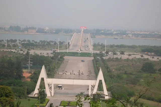 尖峰大桥