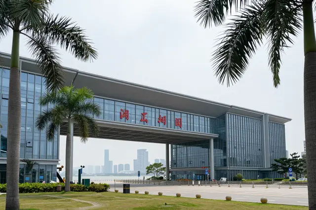 Fronteira Hengqin-Macau ultrapassa 100 milhões de travessias desde 2020