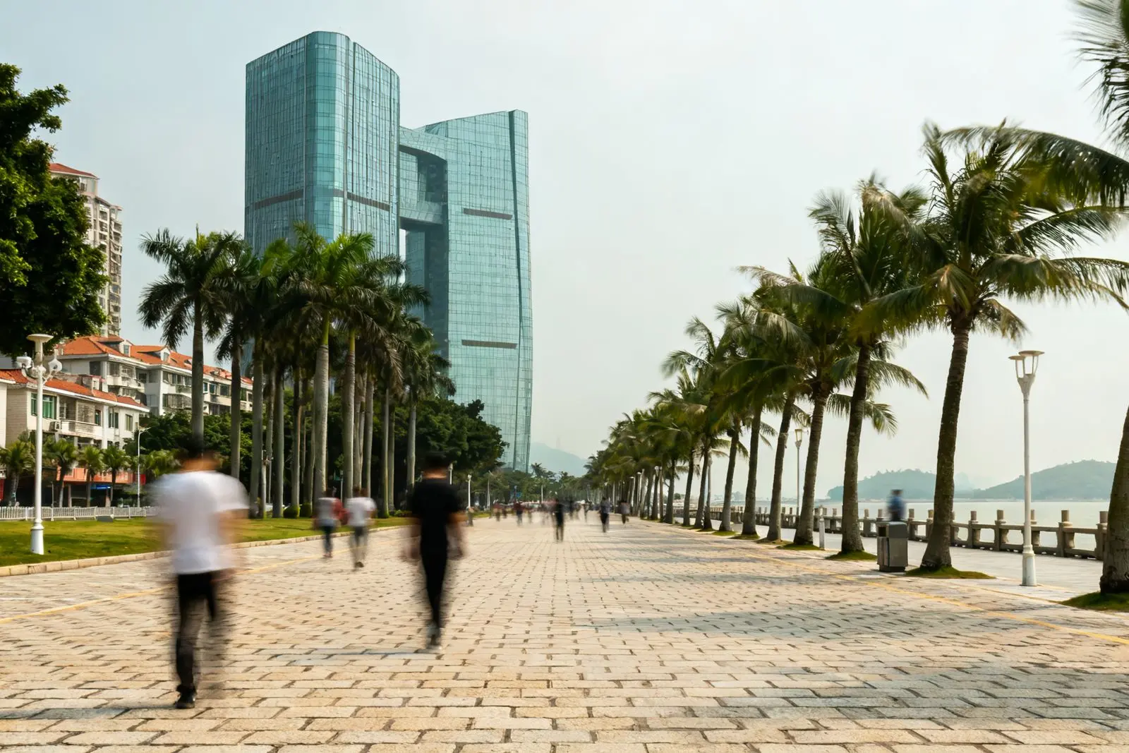 Grupo da Indonésia testa novo visto de trânsito em Hengqin