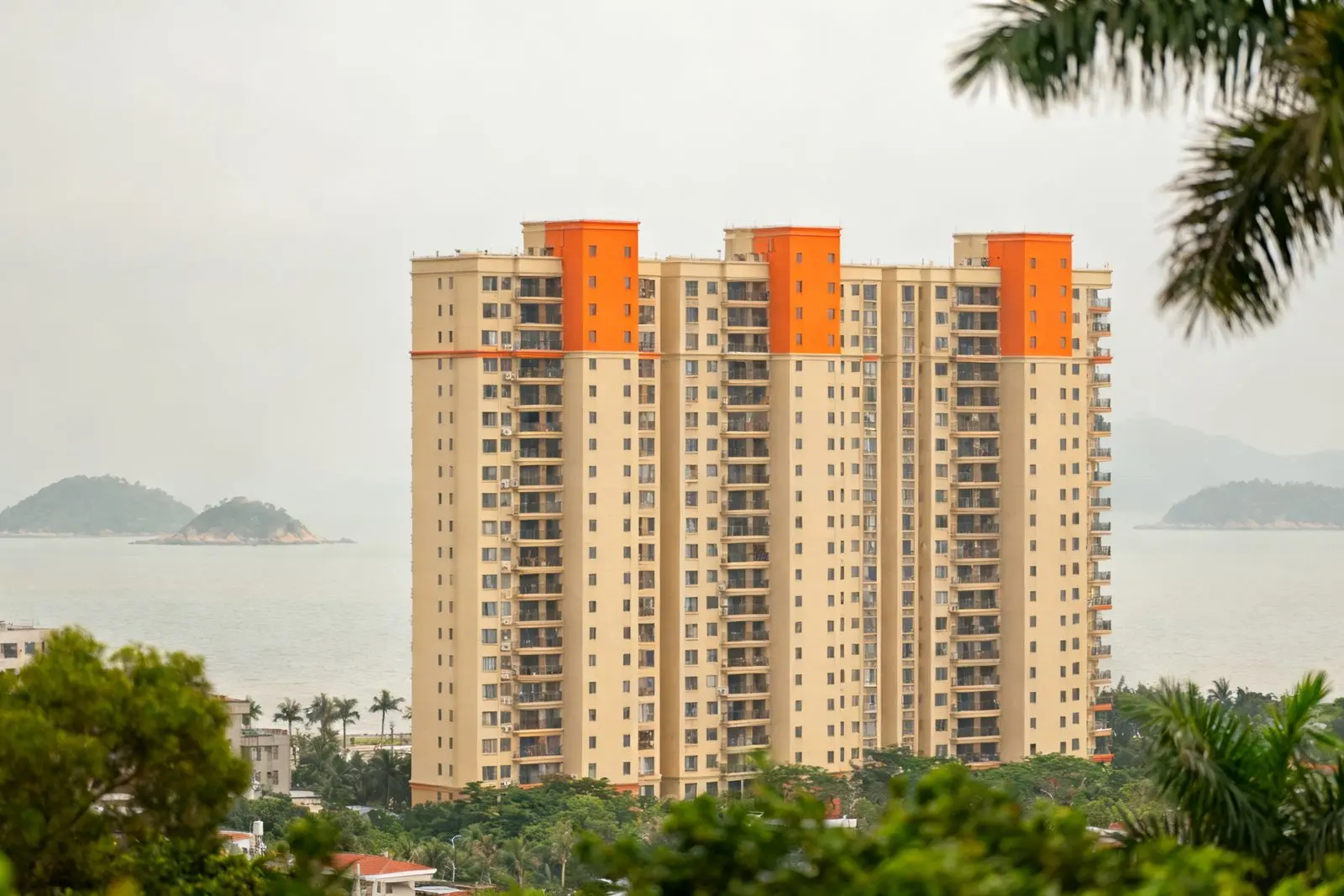 Parque industrial de Zhuhai entrega 2.832 apartamentos para operários