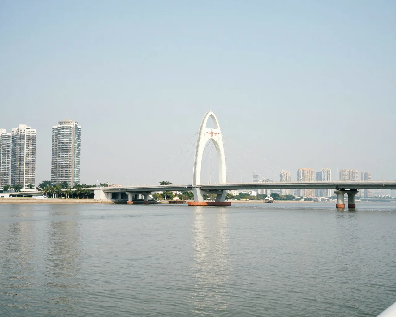 Passeio de barco entre Hengqin e Macau triplica procura no feriado