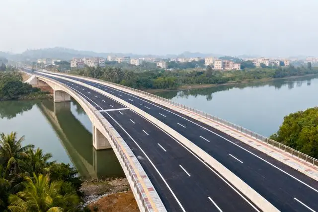 Ponte de 30 anos em Doumen ganha vida nova antes do Ano Novo Chinês
