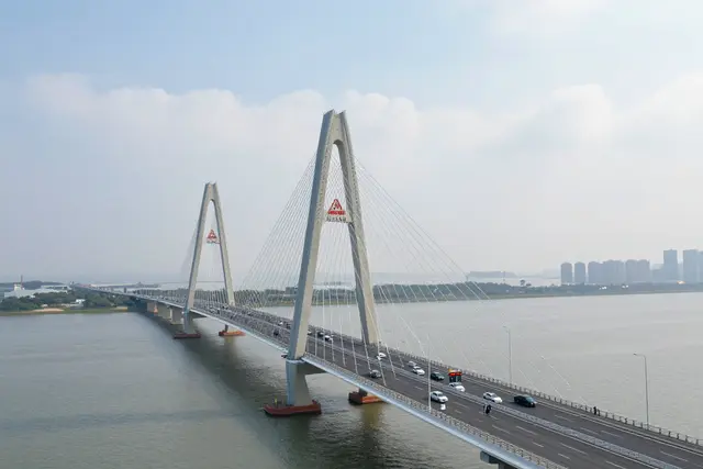 Ponte Xianghai começa a cobrar pedágio em Zhuhai