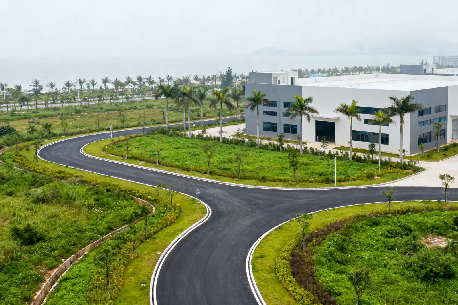 Prefeito de Zhuhai inspeciona obras viárias e saneamento em Doumen