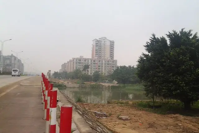 Subdistrito de Baiteng (白藤街道)