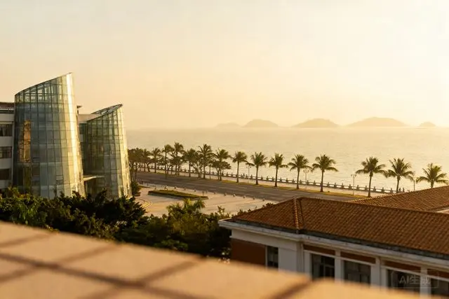 Universidade em Zhuhai usa lives para conectar estudantes a empregos