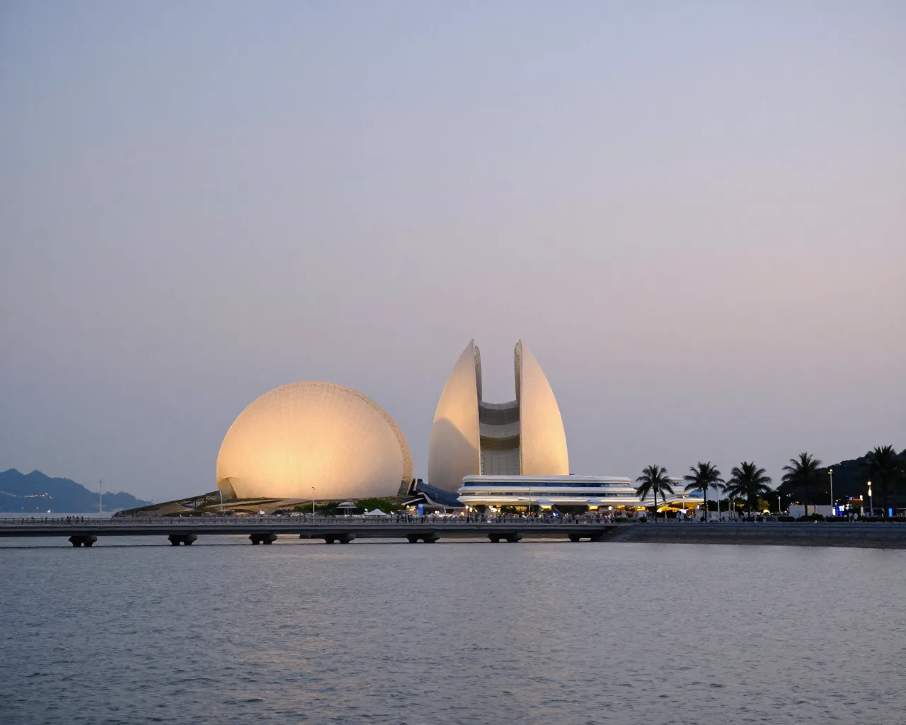 Zhuhai recebe concerto de Ano Novo da China com fundo do mar e ilhas