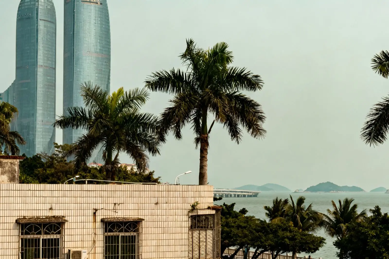 Zhuhai retoma grande feira de empregos com 10 mil vagas em tecnologia e indústria
